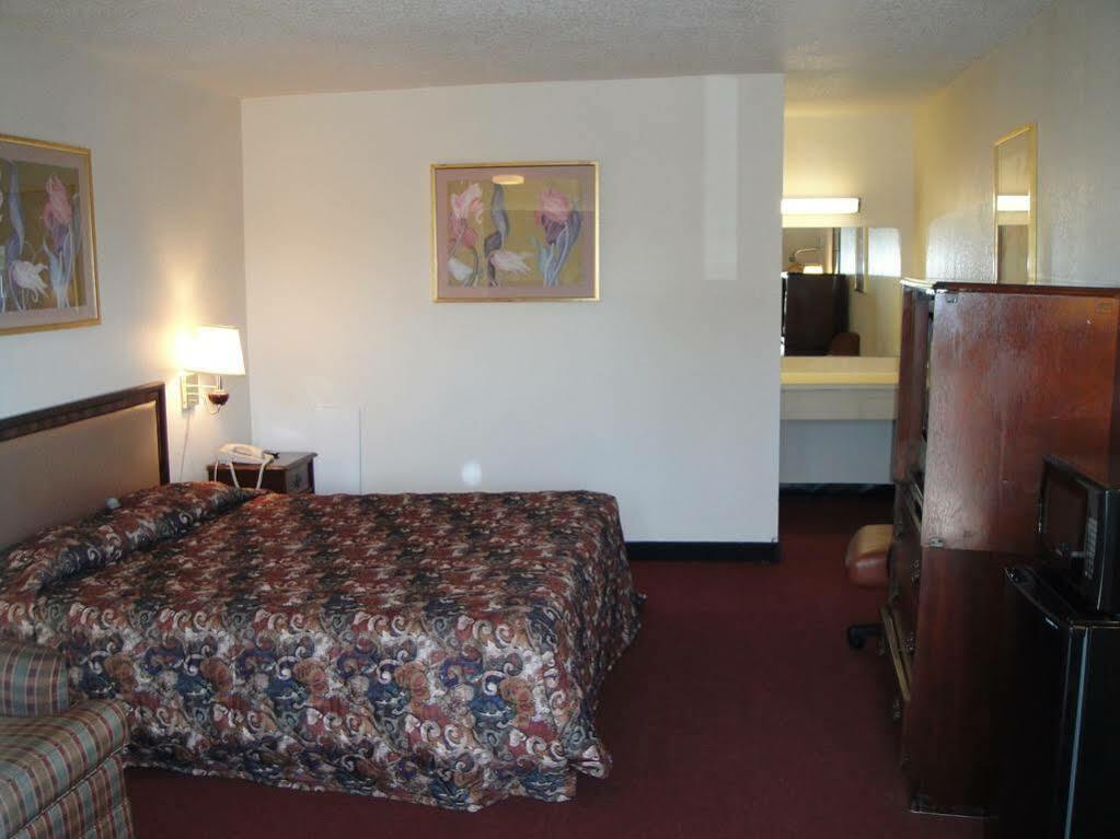 Hotel Petersburg Va I-95 & E Washington St ภายนอก รูปภาพ