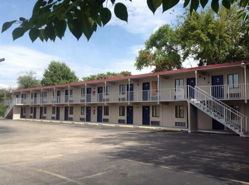 Hotel Petersburg Va I-95 & E Washington St ภายนอก รูปภาพ